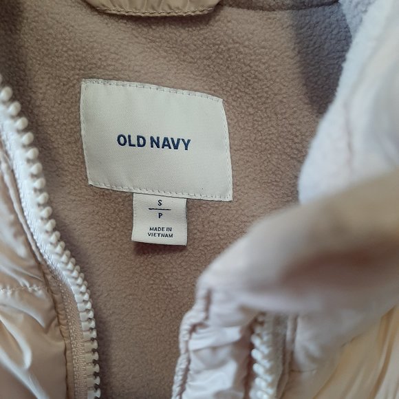 Puffy vest - Picture 3 of 3